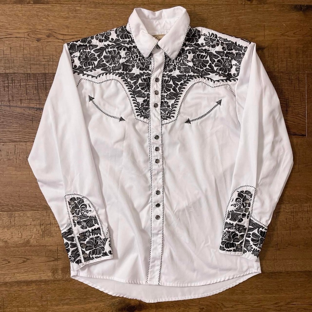 Scully Roper Shirt Mens Small White Western Floral Embroidery Pearl Snap P-634